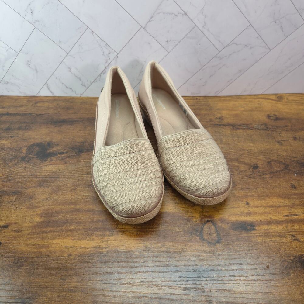Grasshoppers Womens Beige Espadrille Wedge Slip On Comfort Shoes